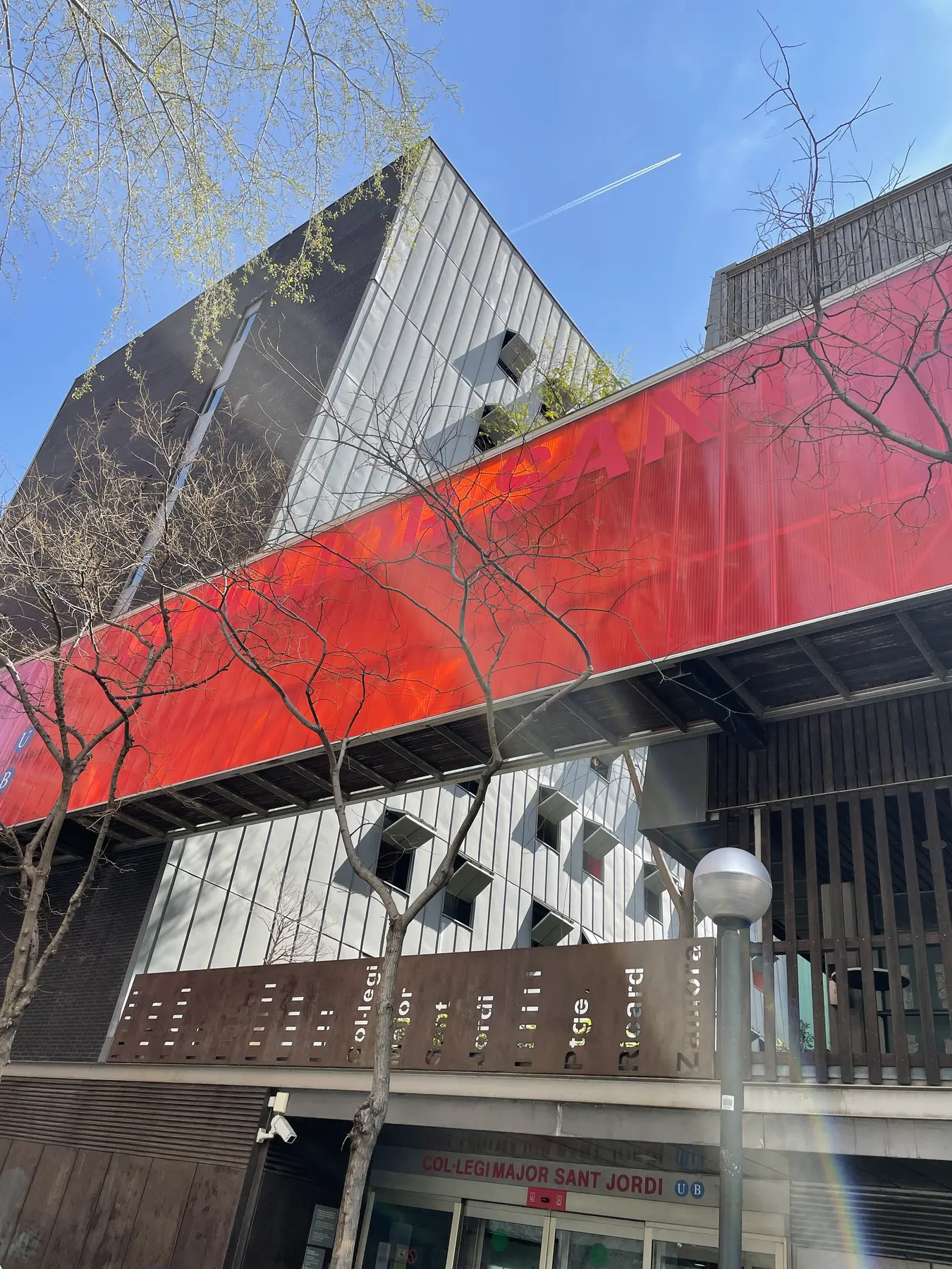 Student residence building in the Sarrià area of Barcelona